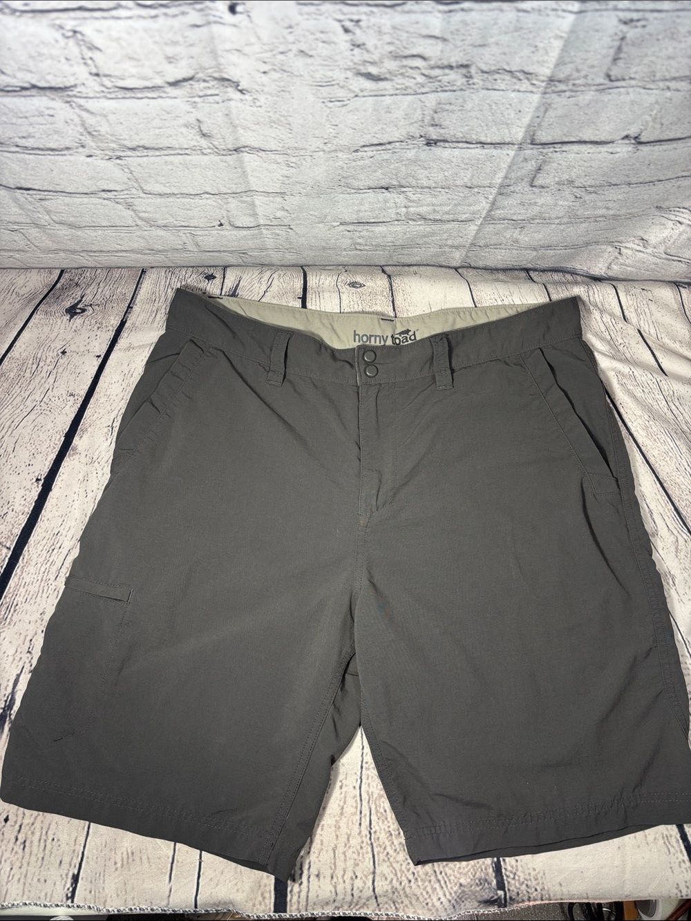Horny Toad Men's Charcoal Gray Cargo Shorts